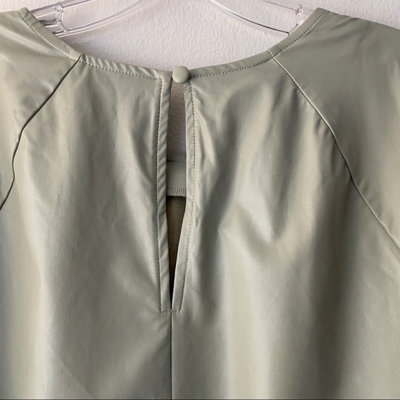 Prologue Women's Short Sleeve Vinyl Faux Leather Blouse Mint Size XLarge - Picture 5 of 5